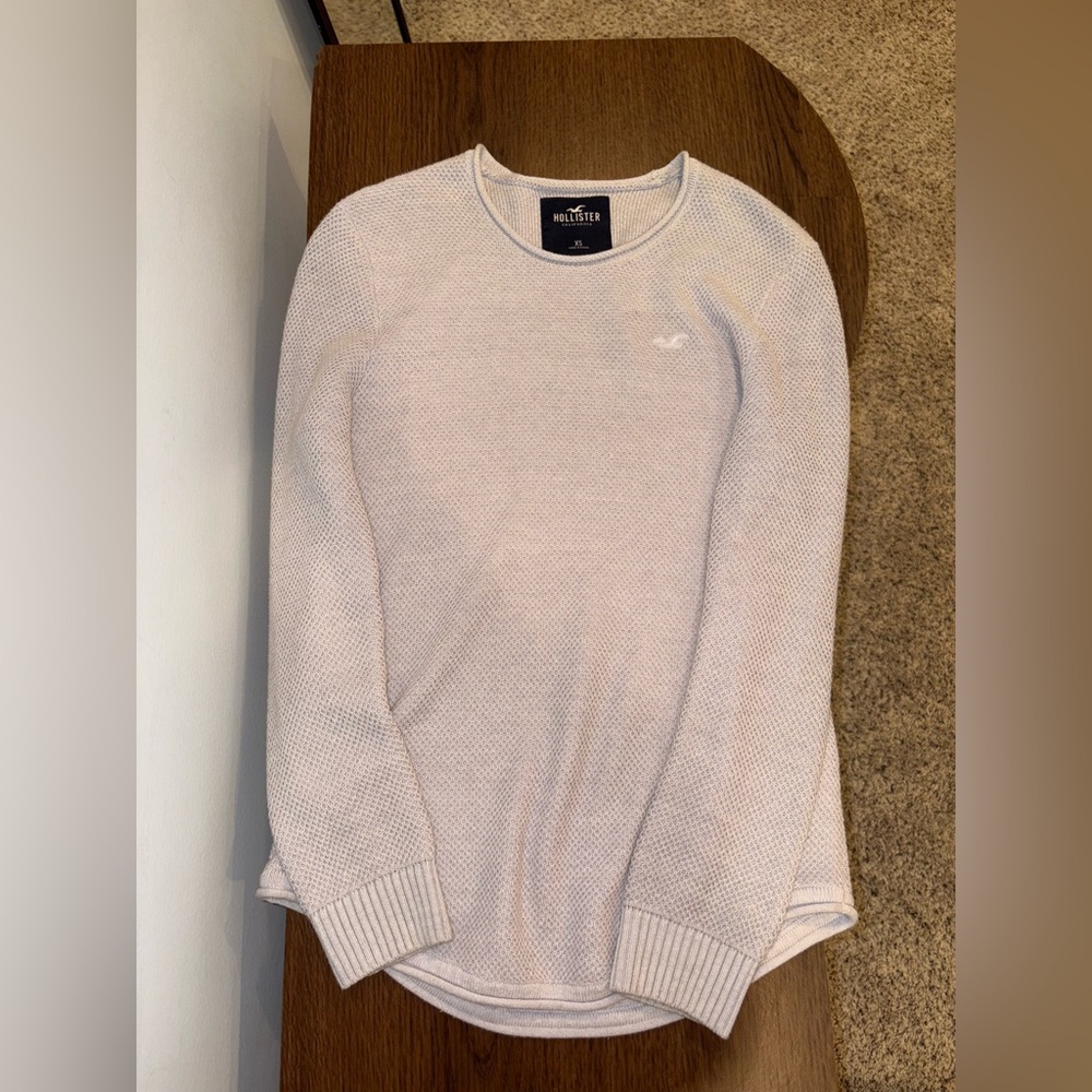 Hollister Men's Light Grey Knitted Sweater
